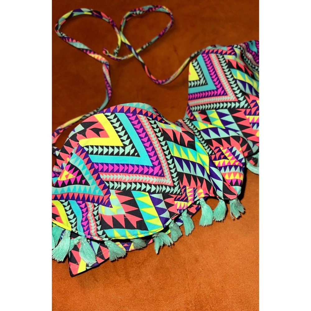 Vintage circa 2014, Neon Aztec, Fringe Bikini Top, Size Large - Picture 4 of 16